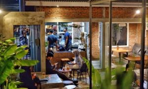 17 Cafe Di Malang Yang Punya View Manis