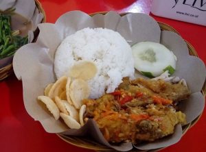 Ayam Geprek Terdekat Dari Lokasi Aku Sekarang