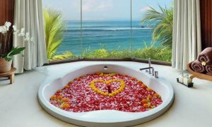 5 Hotel Dengan Bathtub Di Bali , Dijamin Mewah Dan Murah!