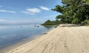 Pantai Sancang, Pantai Pasir Putih Eksotis Yang Sarat  Mistis Di Garut