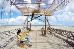 Pantai Kayu Putih, Pantai Indah Untuk Berburu Foto Kontemporer Di Bali